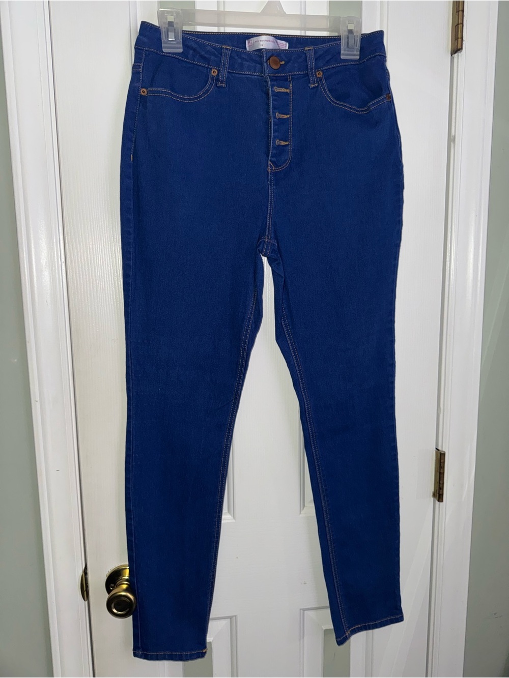 No Boundaries Women's Skinny Jeans in Royal Blue